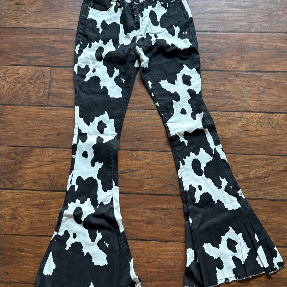 Monochrome Flare Women's Jeans